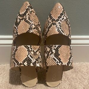 Coconuts by Matisse flat mule size 7